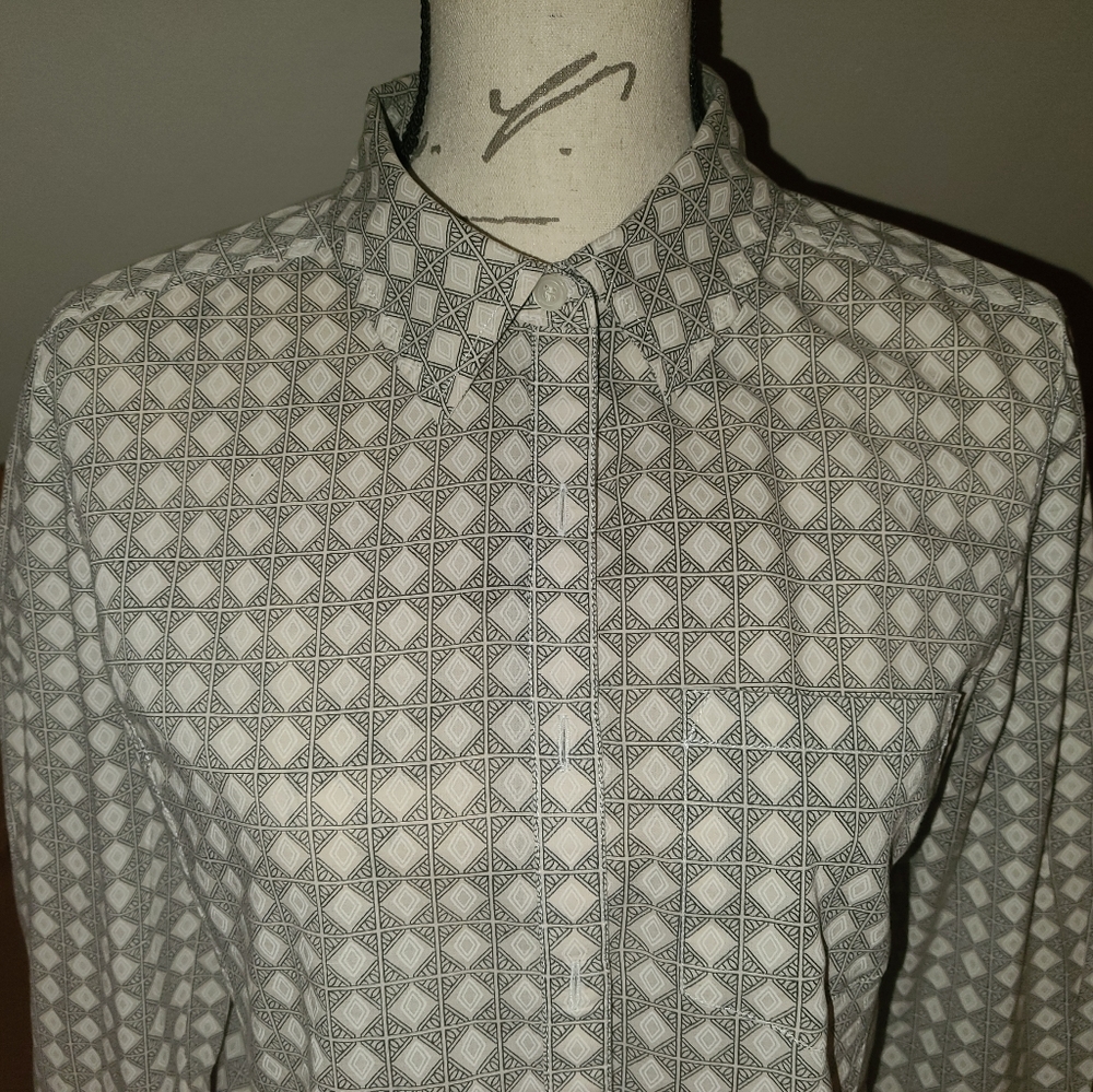 Blouse - Picture 2 of 2